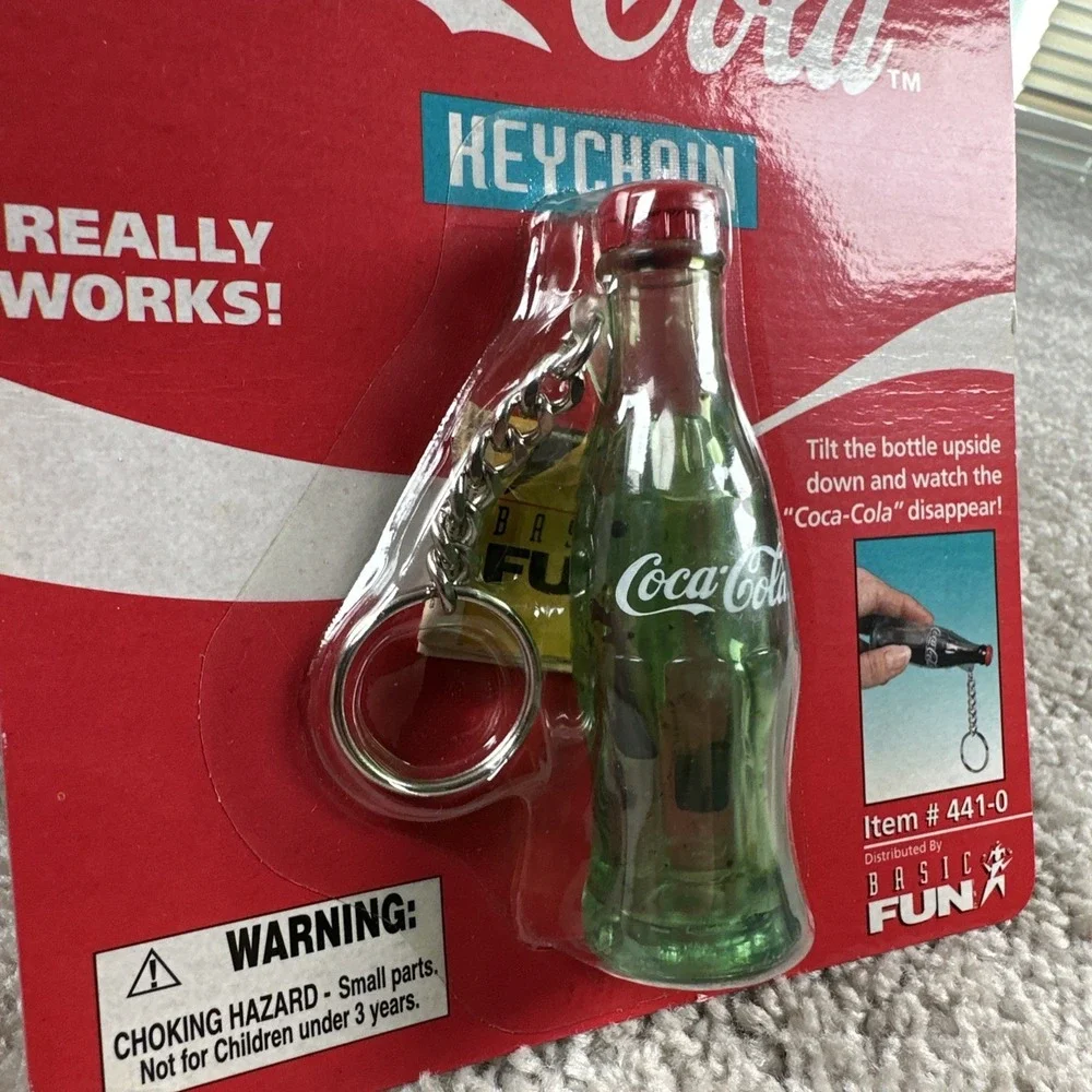 1999 Basic Fun Coca Cola Keychain Item #441-0